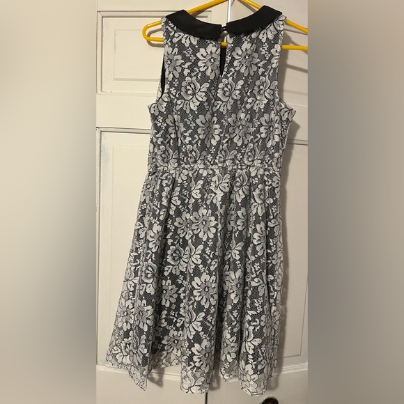 Floral Pattern Black and White Dress - Picture 3 of 5